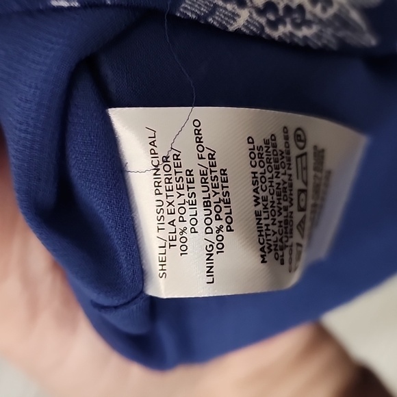 Ann Taylor Blue Paisley ruffle Blouse sz Large - Picture 6 of 8